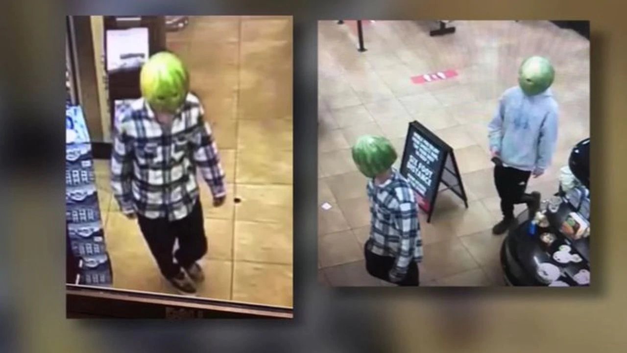 Pair of Sheetz bandits wear carved-out watermelons as face masks: cops